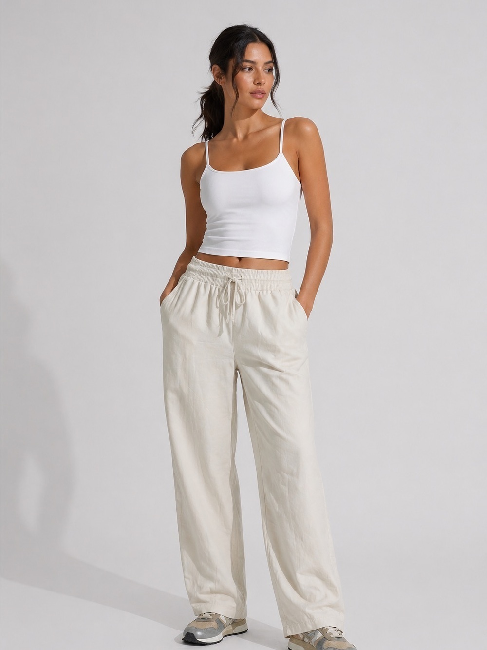 GapFit Beige Lightweight Hiking Pants Elastic Waist Drawstring Relaxed Fit SizeM